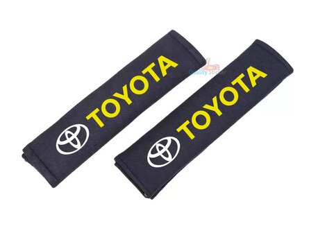 Toyota gordelhoezen geel