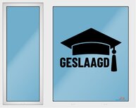 Geslaagd raamsticker (1), met naam mogelijk Geslaagd raamsticker (1), met naam mogelijk